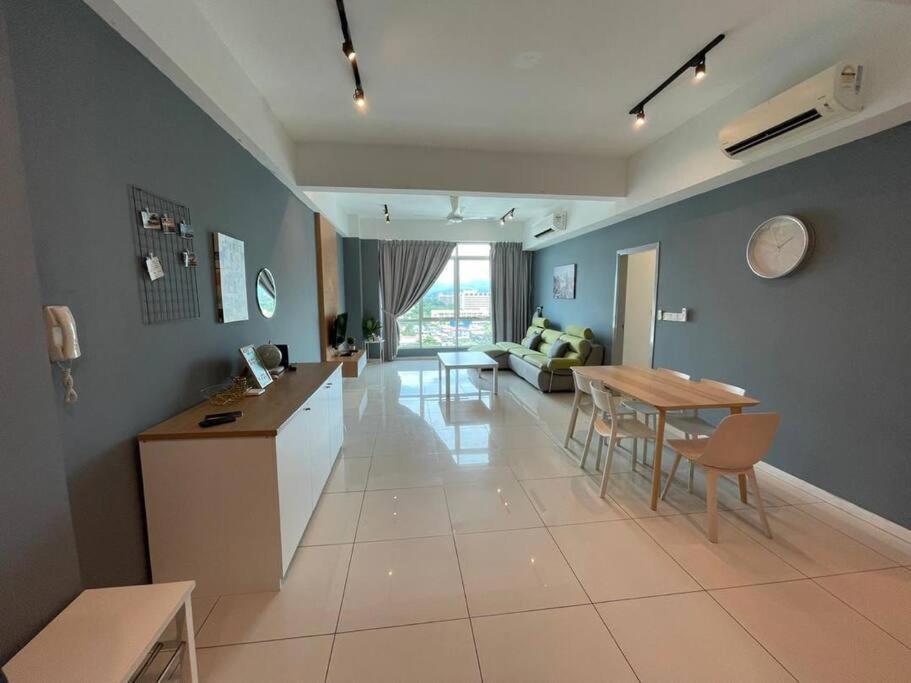 3bedroom Sutera Avenue By Twen8ty Apartment *